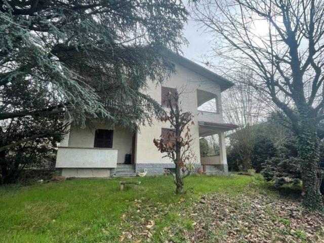 Villa Indipendente in vendita a Piemonte, Alessandria