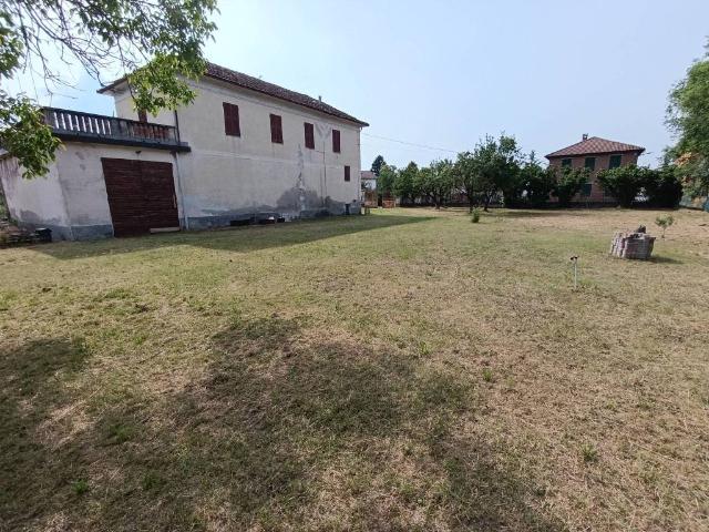 Villa Indipendente in vendita a Piemonte, Alessandria