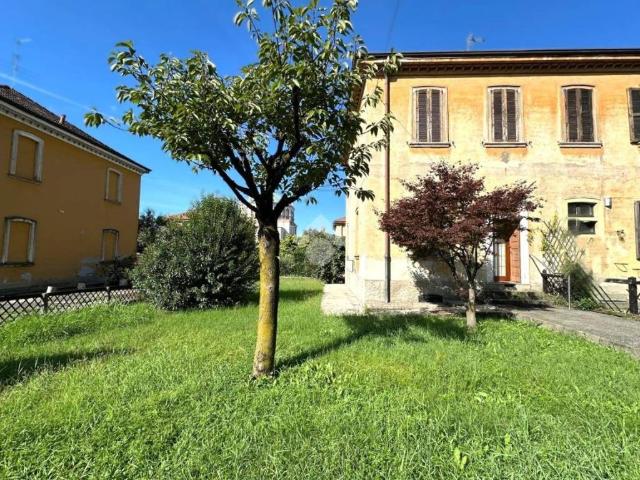 Villa Indipendente in vendita a Capriate San Gervasio, Lombardia