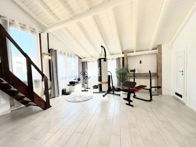 Villa Indipendente in vendita a San Gervasio d'Adda, Capriate San Gervasio