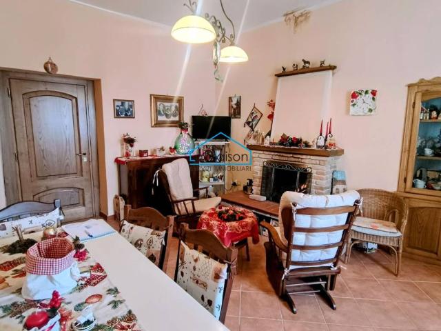 Villa Indipendente in vendita a Capriglia Irpina, Campania