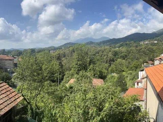 Villa Indipendente in vendita a Piemonte, Biella