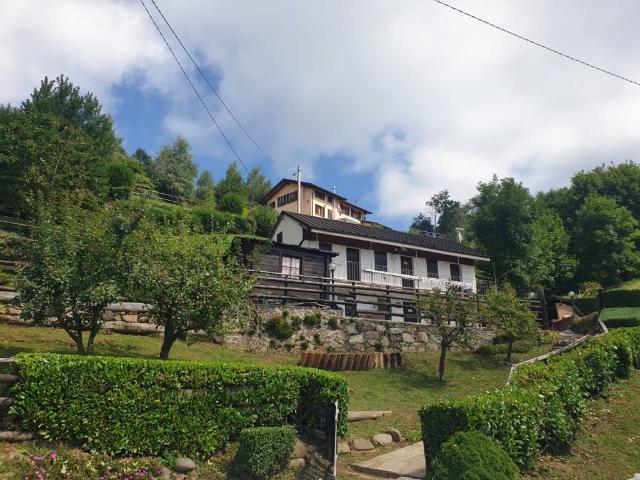 Villa Indipendente in vendita a Piemonte, Biella