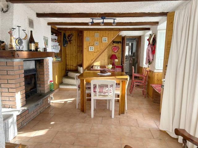 Villa Indipendente in vendita a Piemonte, Biella