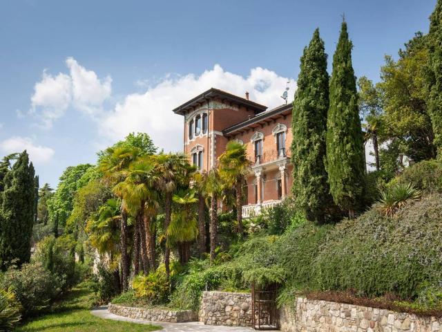 Villa Indipendente in vendita a Rubiana, Caprino Veronese