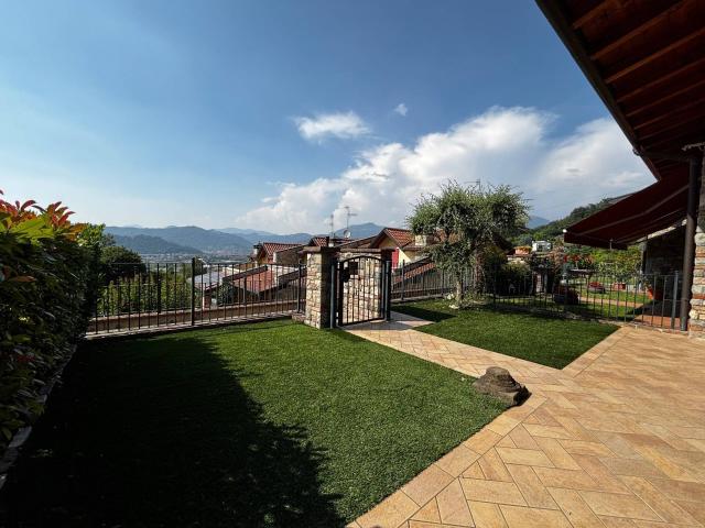 Villa Indipendente in vendita a Pirlotti, Capriolo