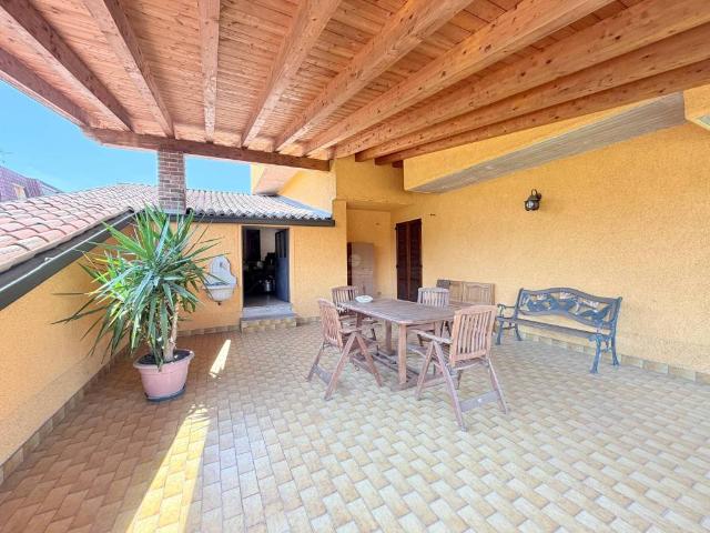 Villa Indipendente in vendita a Pirlotti, Capriolo