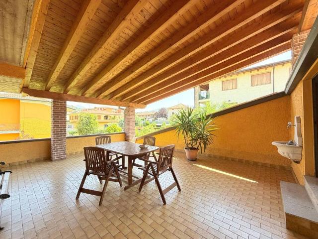 Villa Indipendente in vendita a Pirlotti, Capriolo