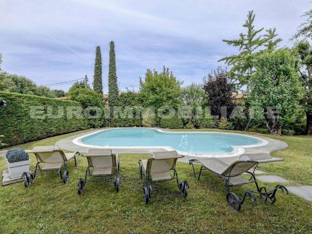 Villa Indipendente in vendita a Capriolo, Lombardia