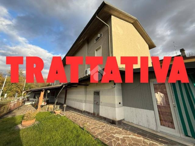 Villa Indipendente in vendita a Capriolo, Lombardia
