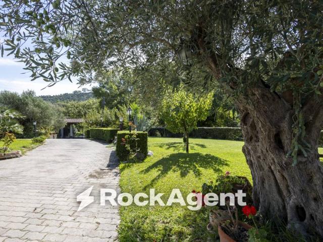 Villa Indipendente in vendita a Calabria, Catanzaro