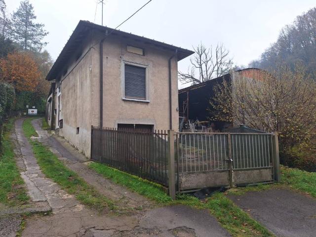 Villa Indipendente in vendita a Realdino, Carate Brianza