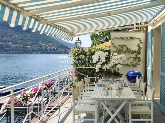 Villa Indipendente in vendita a Carate Urio, Como