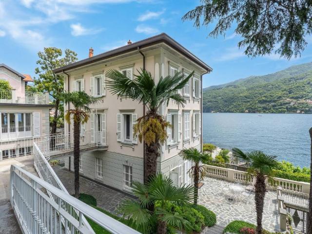 Villa Indipendente in vendita a Carate Urio, Lombardia