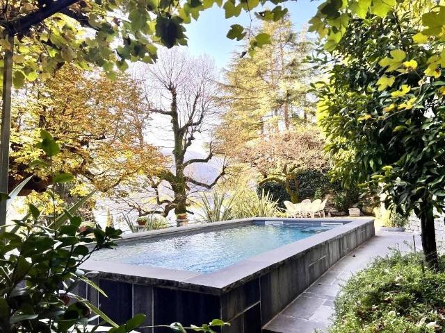 Villa Indipendente in vendita a Carate Urio, Lombardia