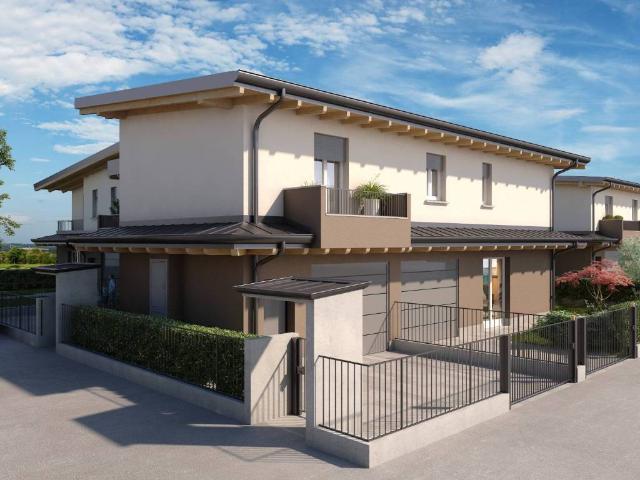 Villa Indipendente in vendita a Caravaggio, Lombardia