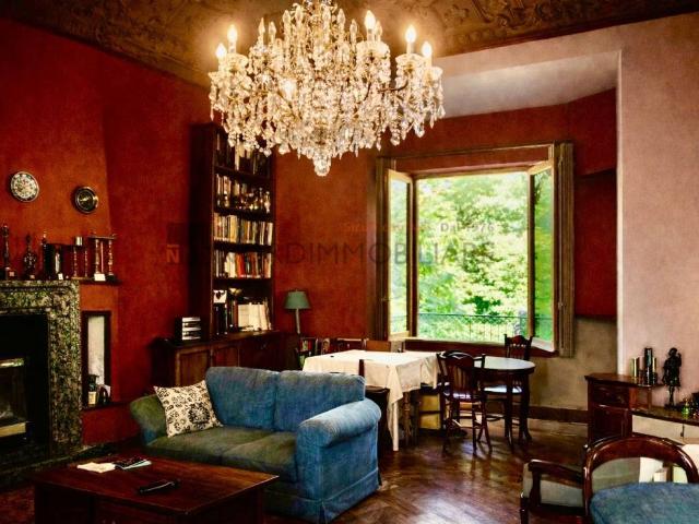 Villa Indipendente in vendita a Caravaggio, Lombardia