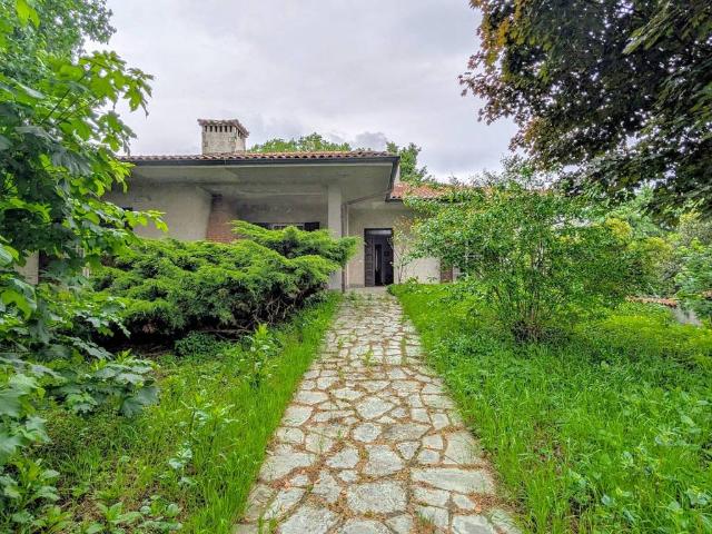 Villa Indipendente in vendita a Carbonara Al Ticino, Lombardia