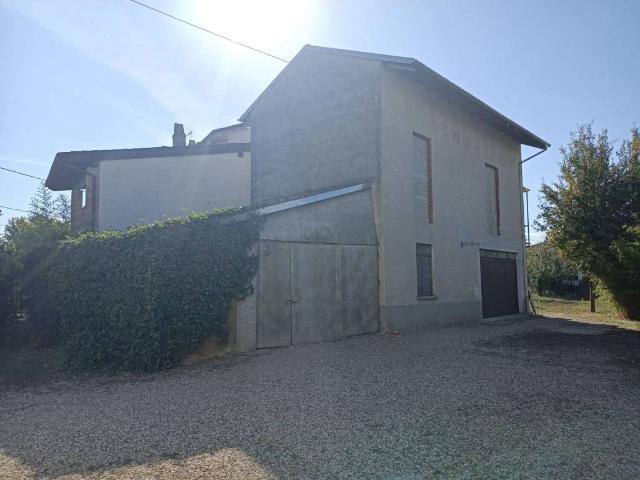 Villa Indipendente in vendita a Piemonte, Alessandria