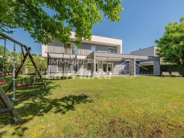 Villa Indipendente in vendita a Castello, Carbonera