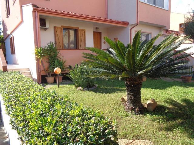 Villa Indipendente in vendita a Carbonia, Sulcis Iglesiente