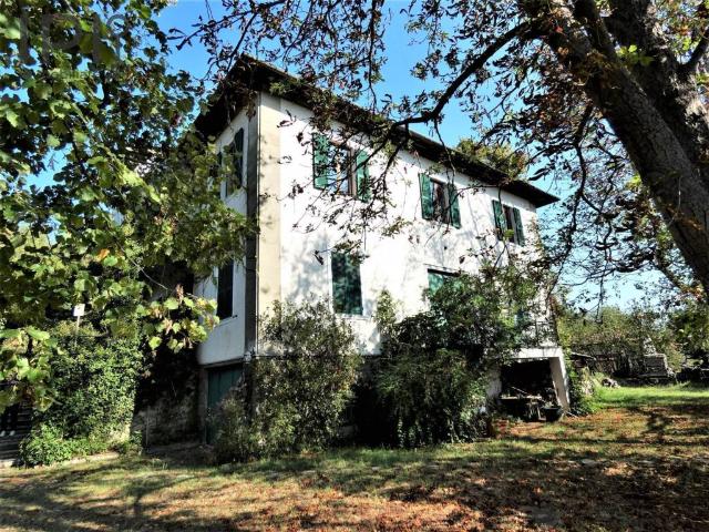 Villa Indipendente in vendita a Carcare, Liguria