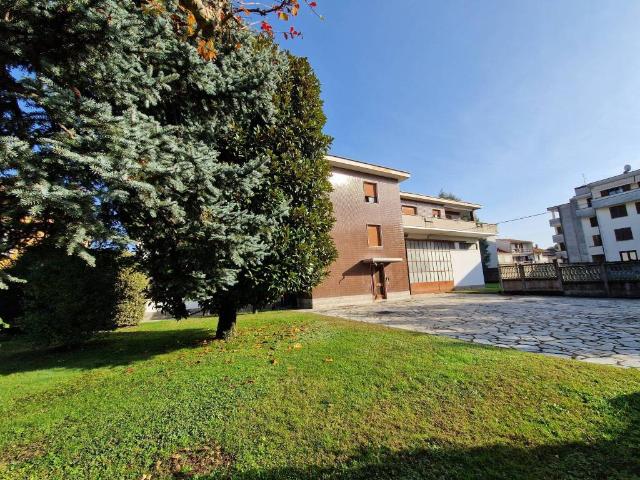 Villa Indipendente in vendita a Cuoricino, Cardano Al Campo
