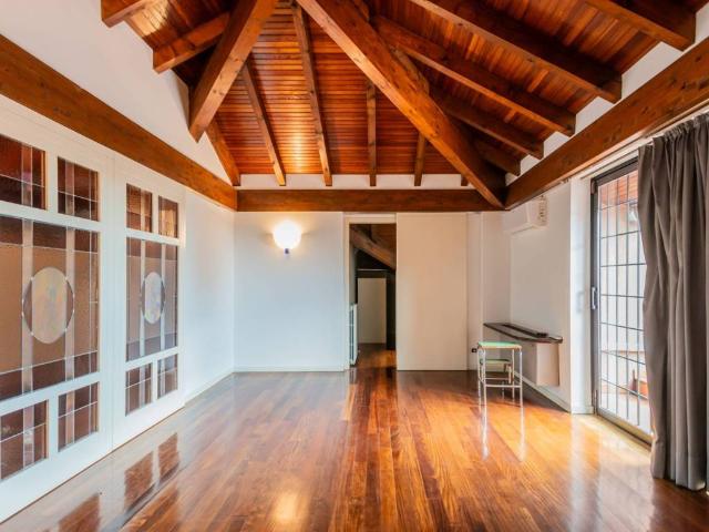 Villa Indipendente in vendita a Moncone, Cardano al Campo
