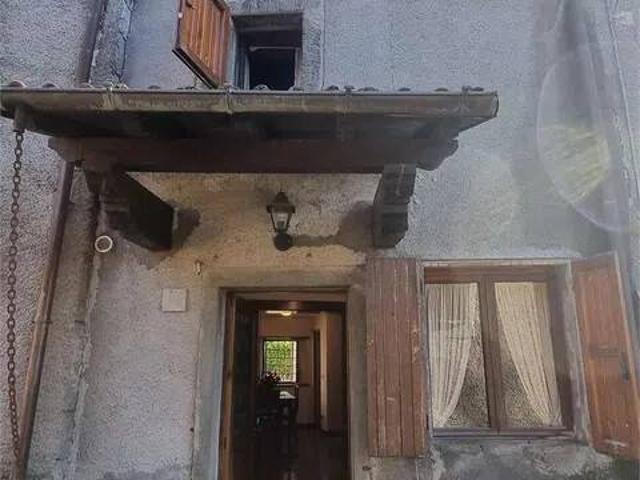 Villa Indipendente in vendita a Pierdiscini, Careggine
