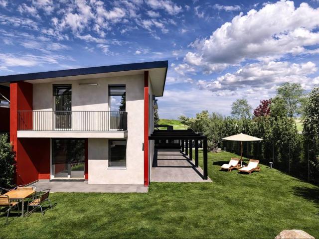 Villa Indipendente in vendita a Carimate, Lombardia