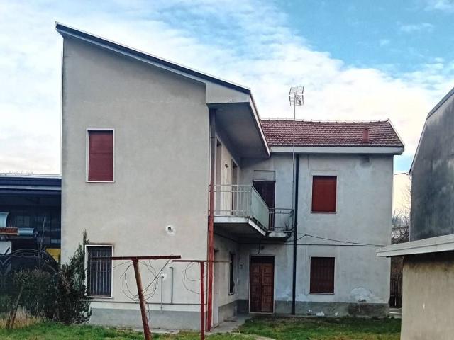 Villa Indipendente in vendita a Carimate, Lombardia