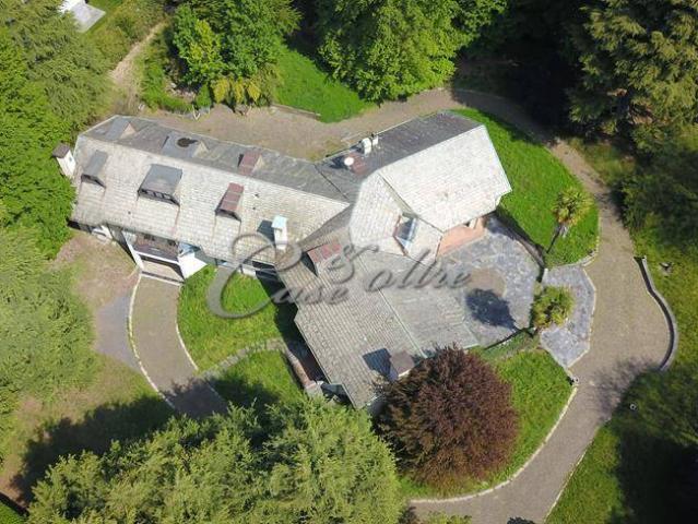 Villa Indipendente in vendita a Carimate, Lombardia