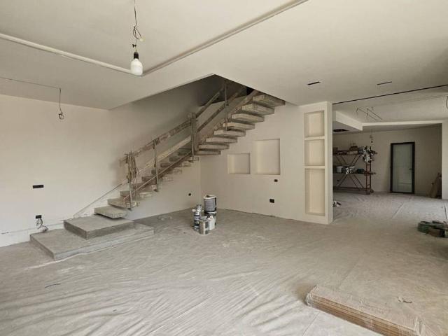 Villa Indipendente in vendita a Carinaro, Campania
