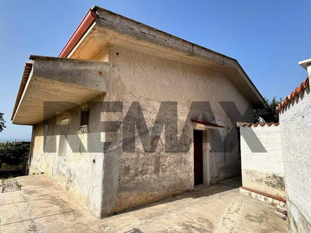 Villa Indipendente in vendita a Carini, Sicilia