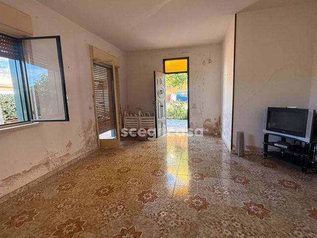 Villa Indipendente in vendita a Carini, Sicilia