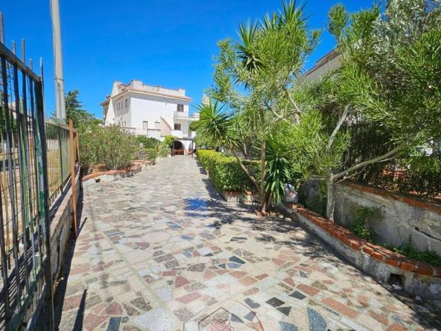 Villa Indipendente in vendita a Piraineto, Carini