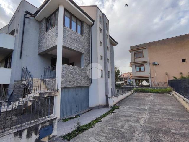 Villa Indipendente in vendita a Carini, Sicilia