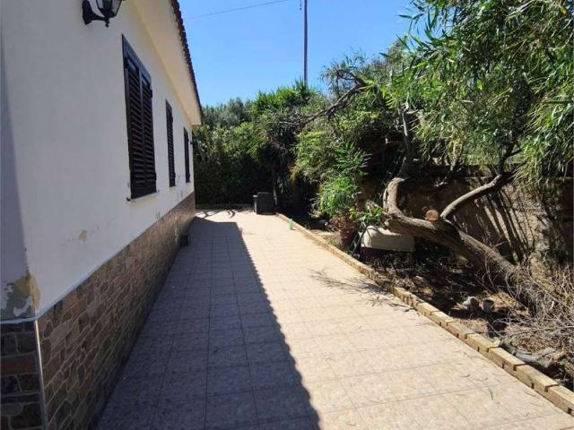 Villa Indipendente in vendita a Piraineto, Carini