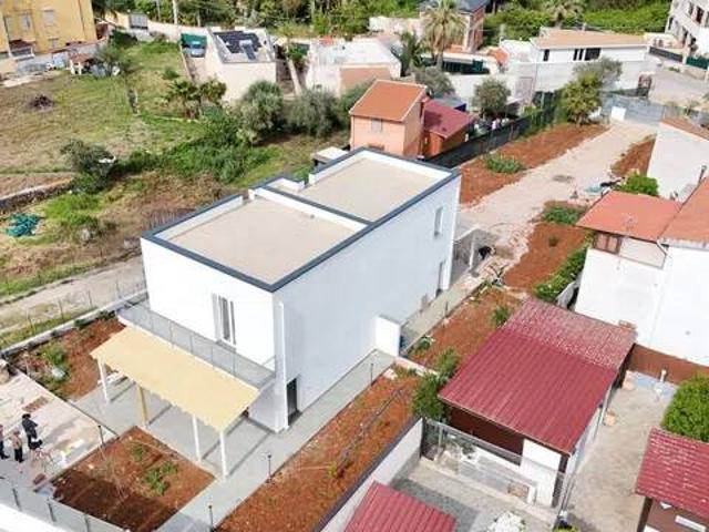Villa Indipendente in vendita a Carini, Sicilia