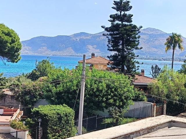 Villa Indipendente in vendita a Piraineto, Carini