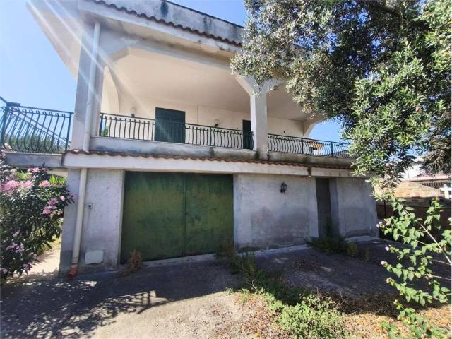 Villa Indipendente in vendita a Carini, Sicilia