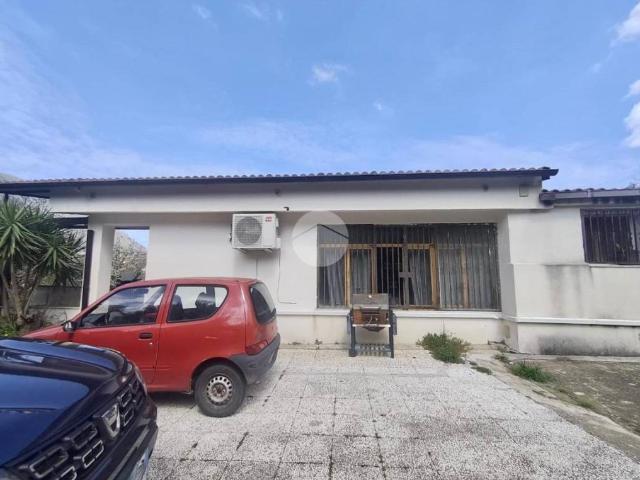 Villa Indipendente in vendita a Carini, Sicilia