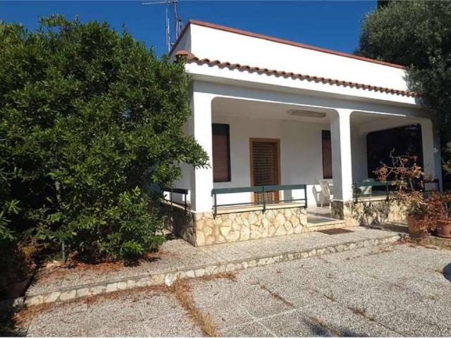Villa Indipendente in vendita a Carini, Sicilia