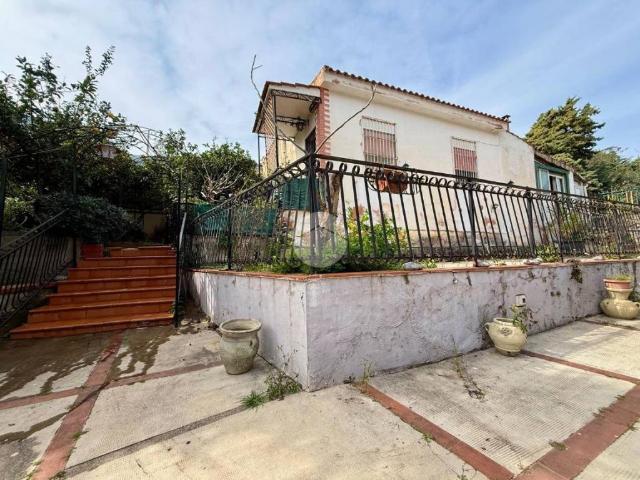 Villa Indipendente in vendita a Carini, Sicilia
