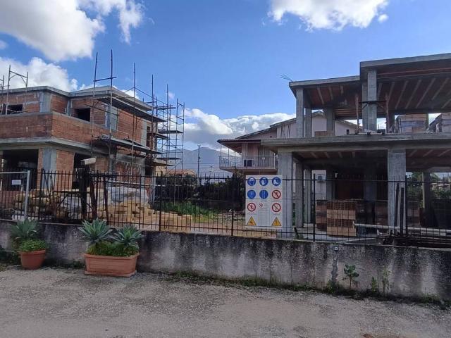 Villa Indipendente in vendita a Carini, Sicilia