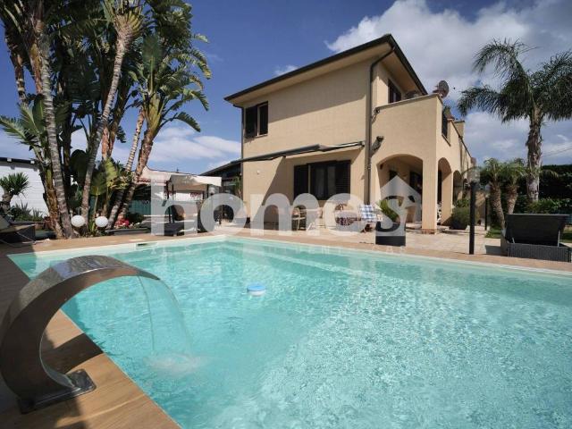 Villa Indipendente in vendita a Piraineto, Carini