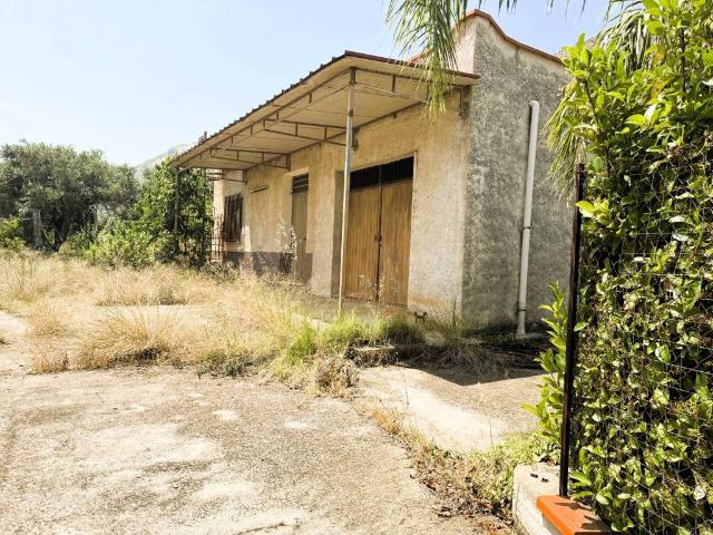 Villa Indipendente in vendita a Piraineto, Carini