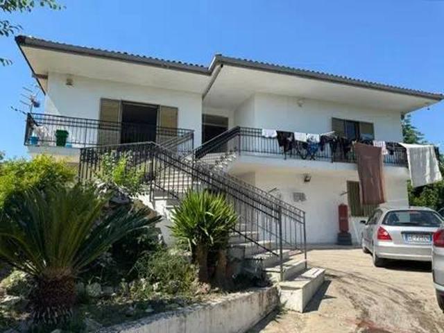 Villa Indipendente in vendita a Casanova, Carinola