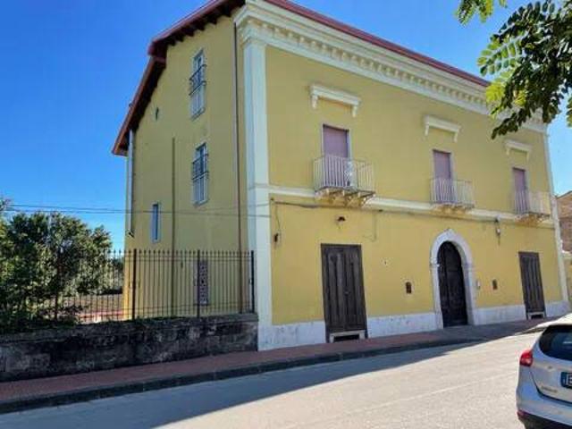 Villa Indipendente in vendita a Casanova, Carinola
