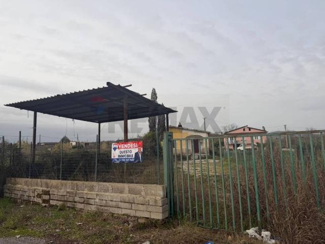 Villa Indipendente in vendita a Carinola, Campania